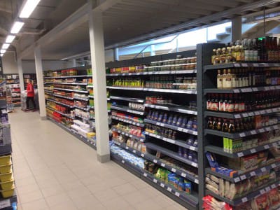 SHOP NÄTVERK "TOPP" - VALMIERA, RIGA STREET 64 - Leverans och installation av handelsutrustning.11